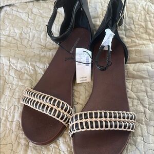Maurices Black and Tan Ankle Strap Sandals